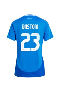 Italië Alessandro Bastoni #23 Voetbaltruitje Thuis tenue Dames EK 2024 Korte Mouw